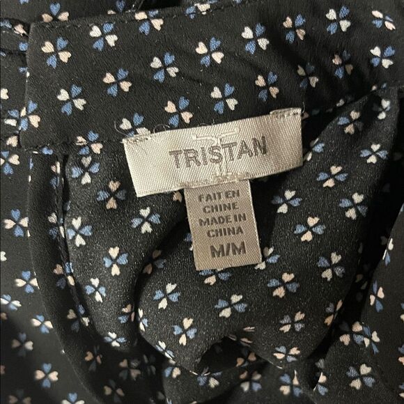 Tristan Monochrome Cold Shoulder Blouse - Picture 6 of 6